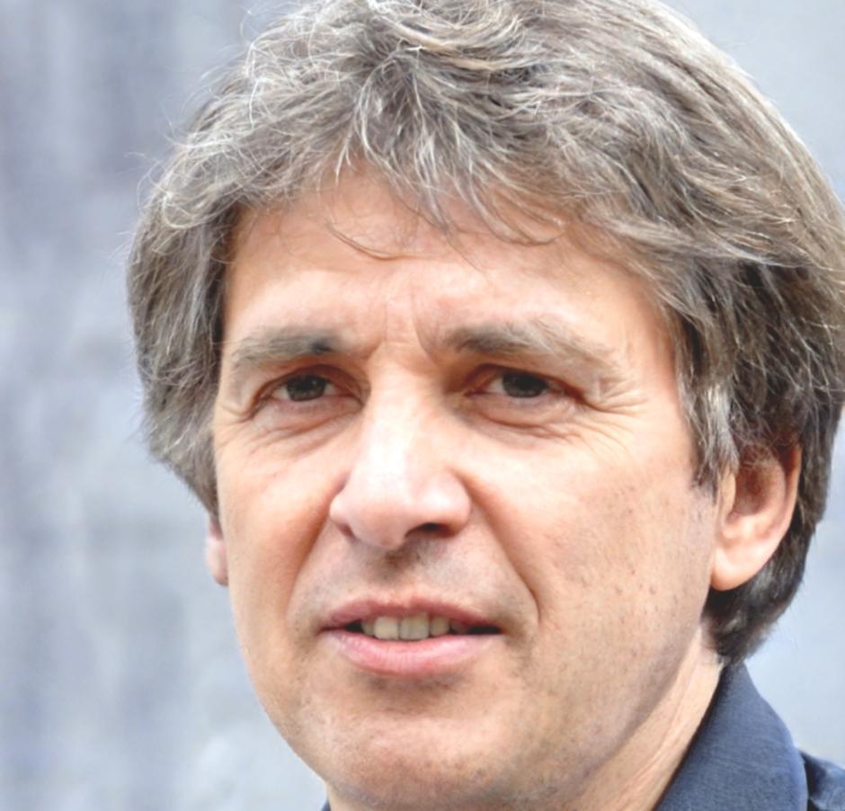 Quinlan Maddox, Financial Data Analyst